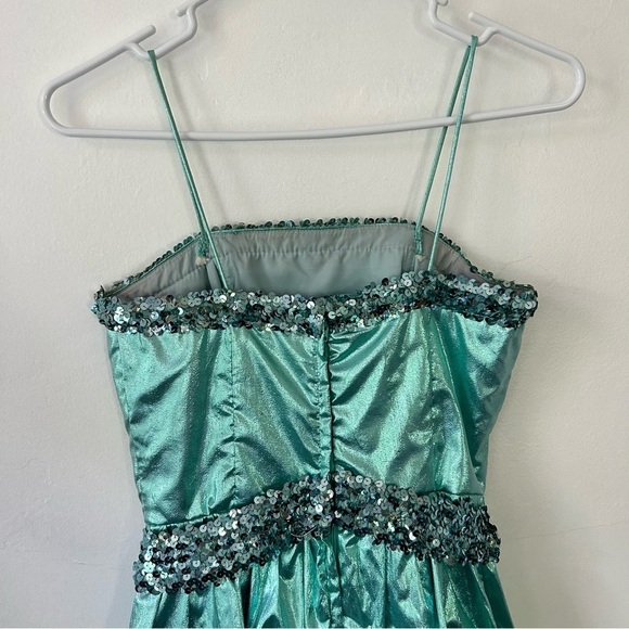 Vintage Teal Mini Dress with Sequin Details - Picture 4 of 9
